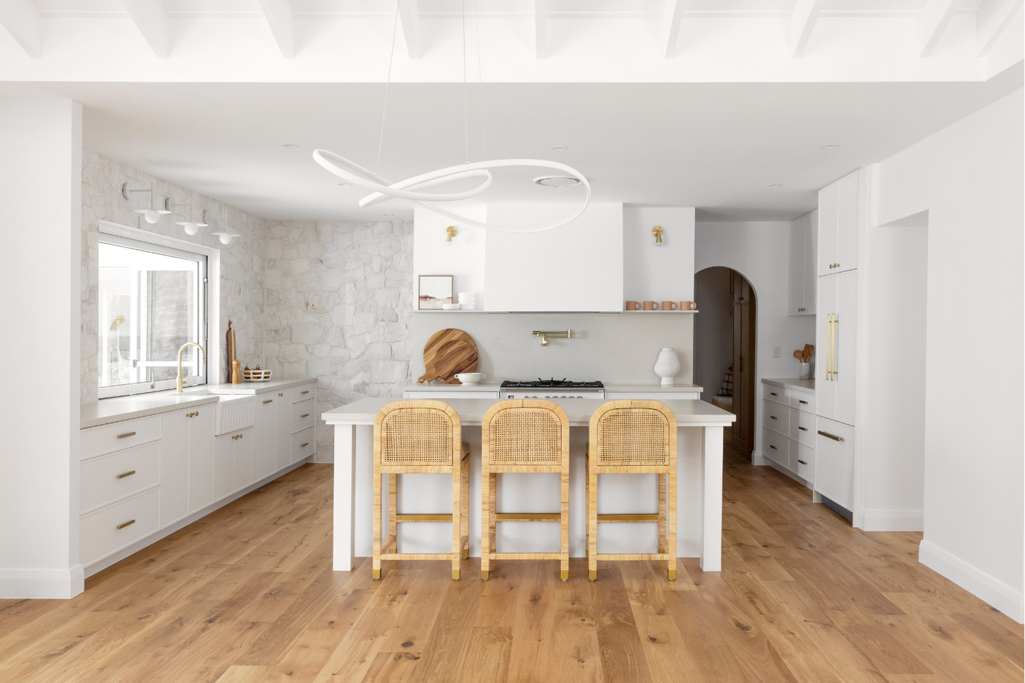 Types of Cabinet Handles to Consider in Your Kitchen Renovation