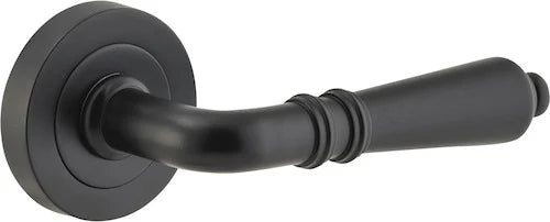 
                      
                        Sarlat Lever Rose
                      
                    