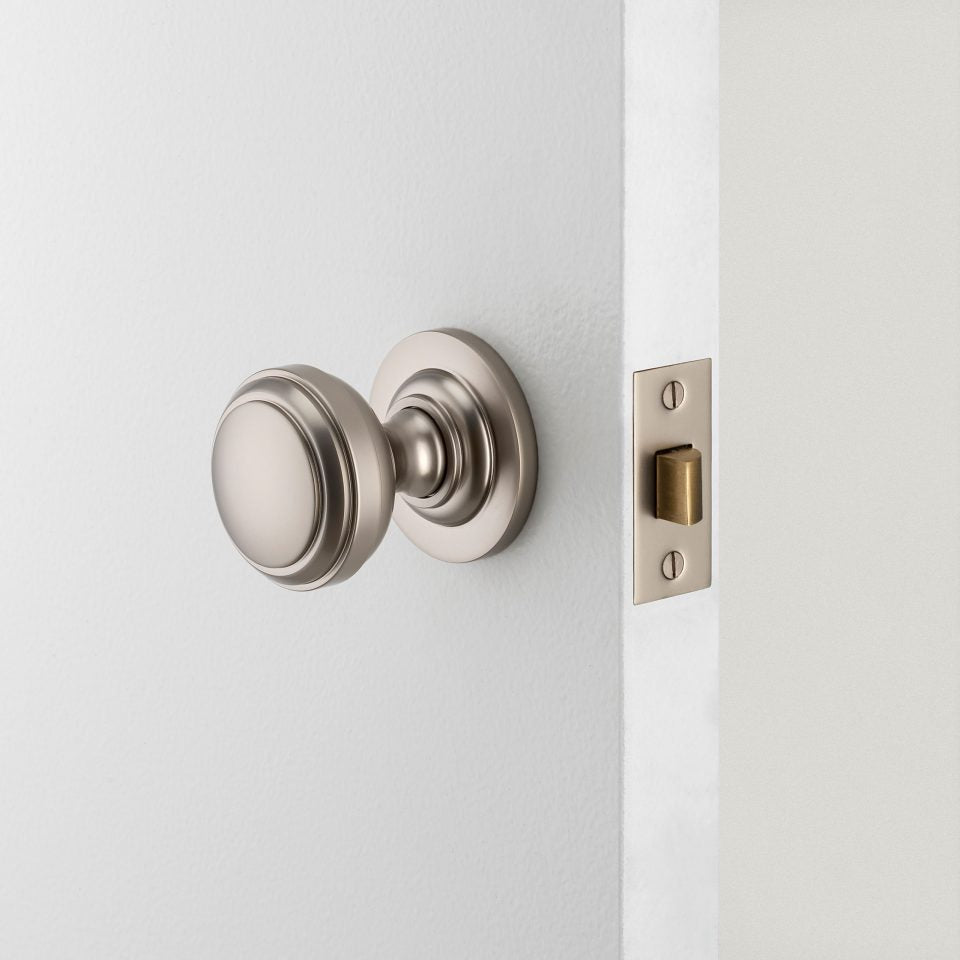 
                      
                        Paddington Knob
                      
                    