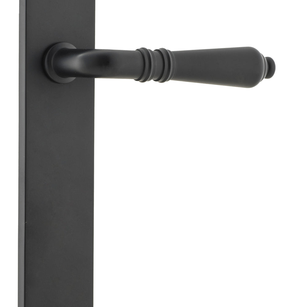 
                      
                        Sarlat Lever with Backplate
                      
                    