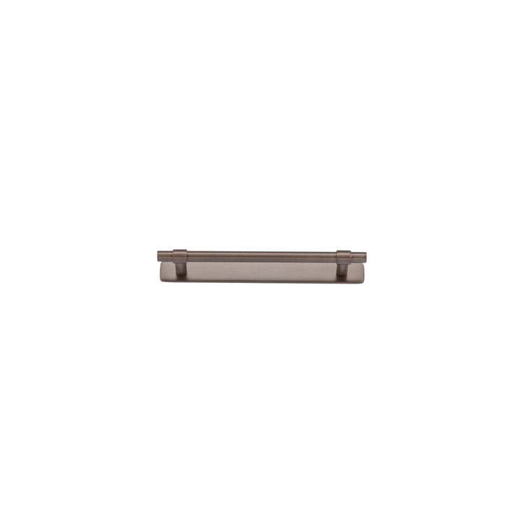 
                      
                        Helsinki Cabinet Pull Iver
                      
                    