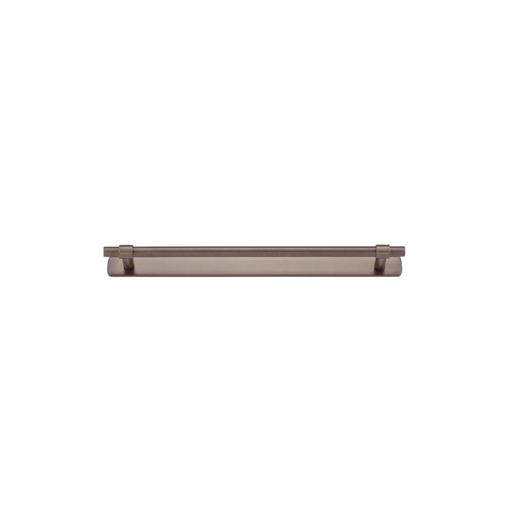 
                      
                        Helsinki Cabinet Pull Iver
                      
                    