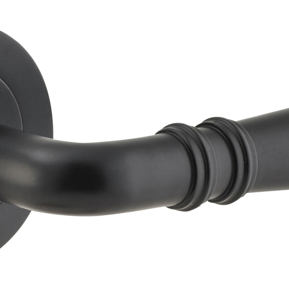 
                      
                        Sarlat Lever Rose
                      
                    