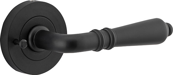 
                      
                        Sarlat Lever Rose
                      
                    