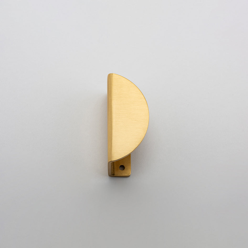 
                      
                        Osaka Lip Drawer Pull
                      
                    