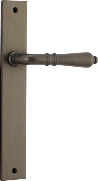 
                      
                        Sarlat Lever with Backplate
                      
                    