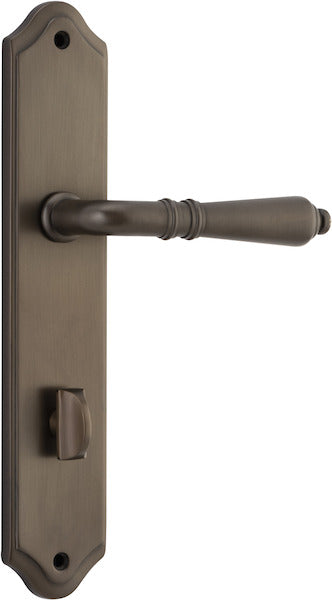 
                      
                        Sarlat Lever with Backplate
                      
                    